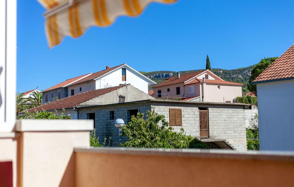 Apartments And Rooms Dobrila Jelsa  Ngoại thất bức ảnh